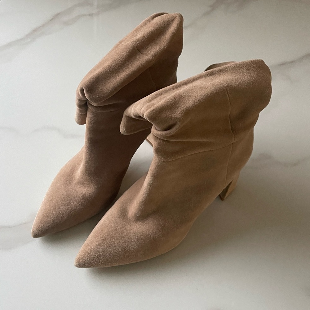 Vince Camuto suede nude booties